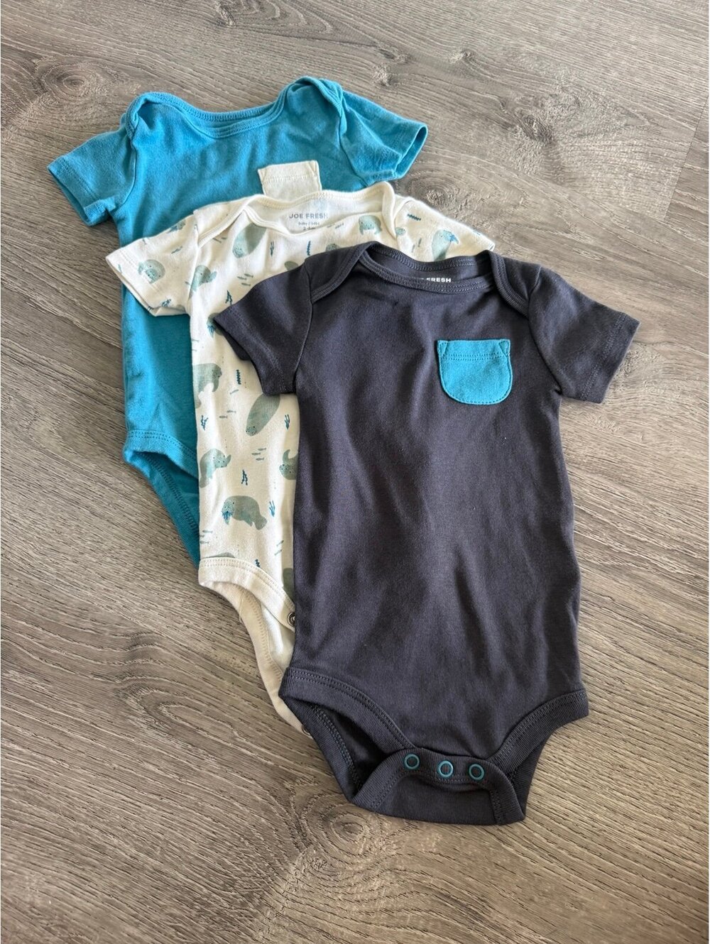 Joe Fresh 3-6 months short sleeve bodysuit